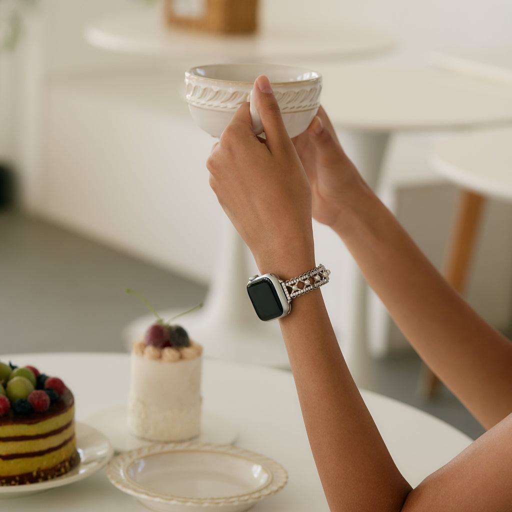 Lace-Inspired Pearl Watch Band for Apple Watch