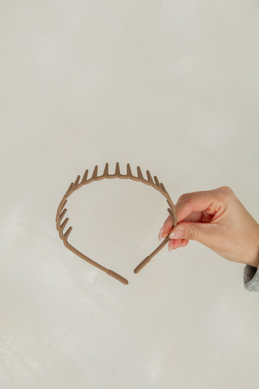Wide Tooth Hard Headband