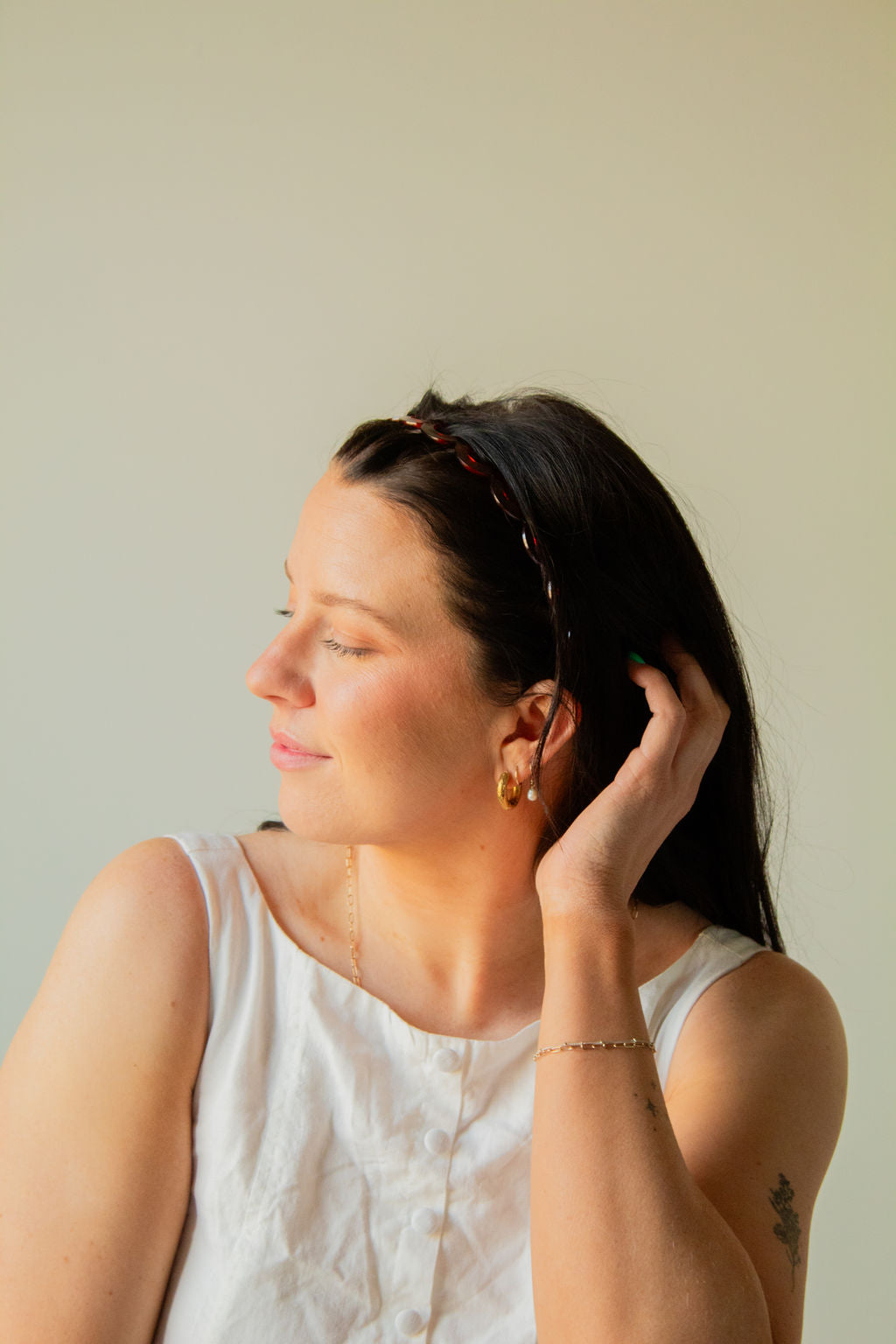 Neutral Wide Tooth Headband