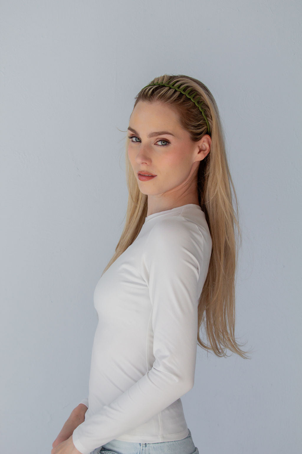 Wide Tooth Hard Headband
