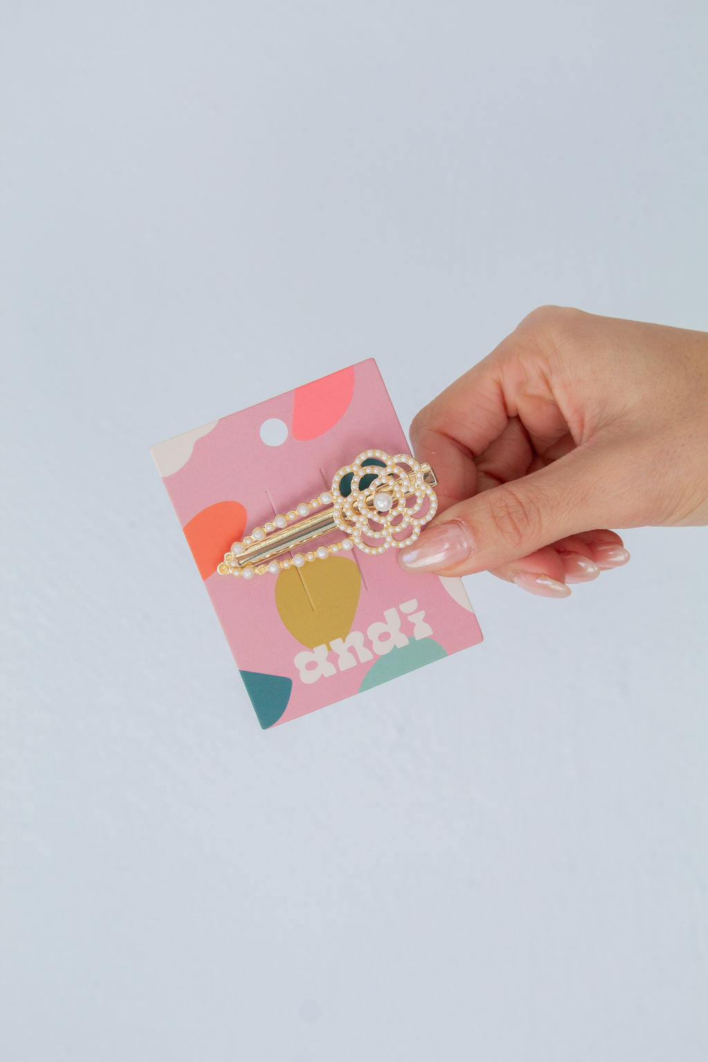 Gardenia Pearl Clip