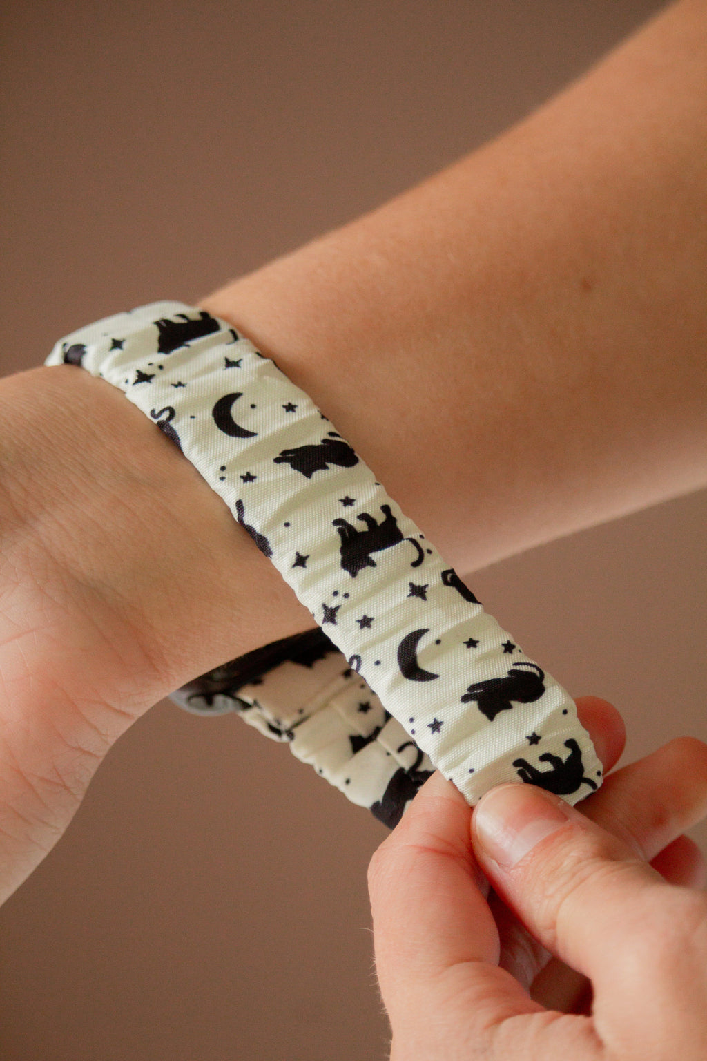 Black Cat Scrunchie Watch Band