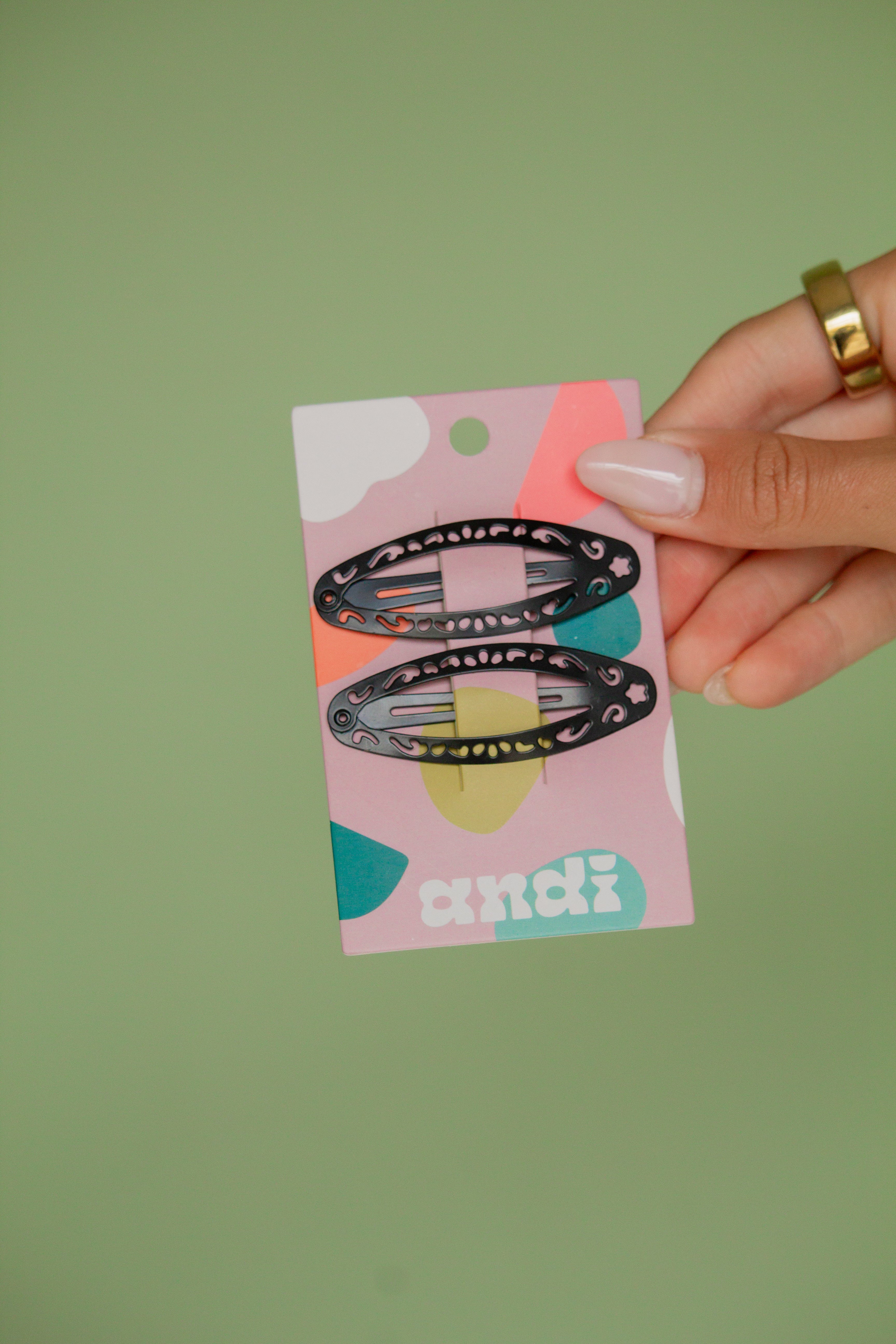 Detailed Snap Clips 2-pack