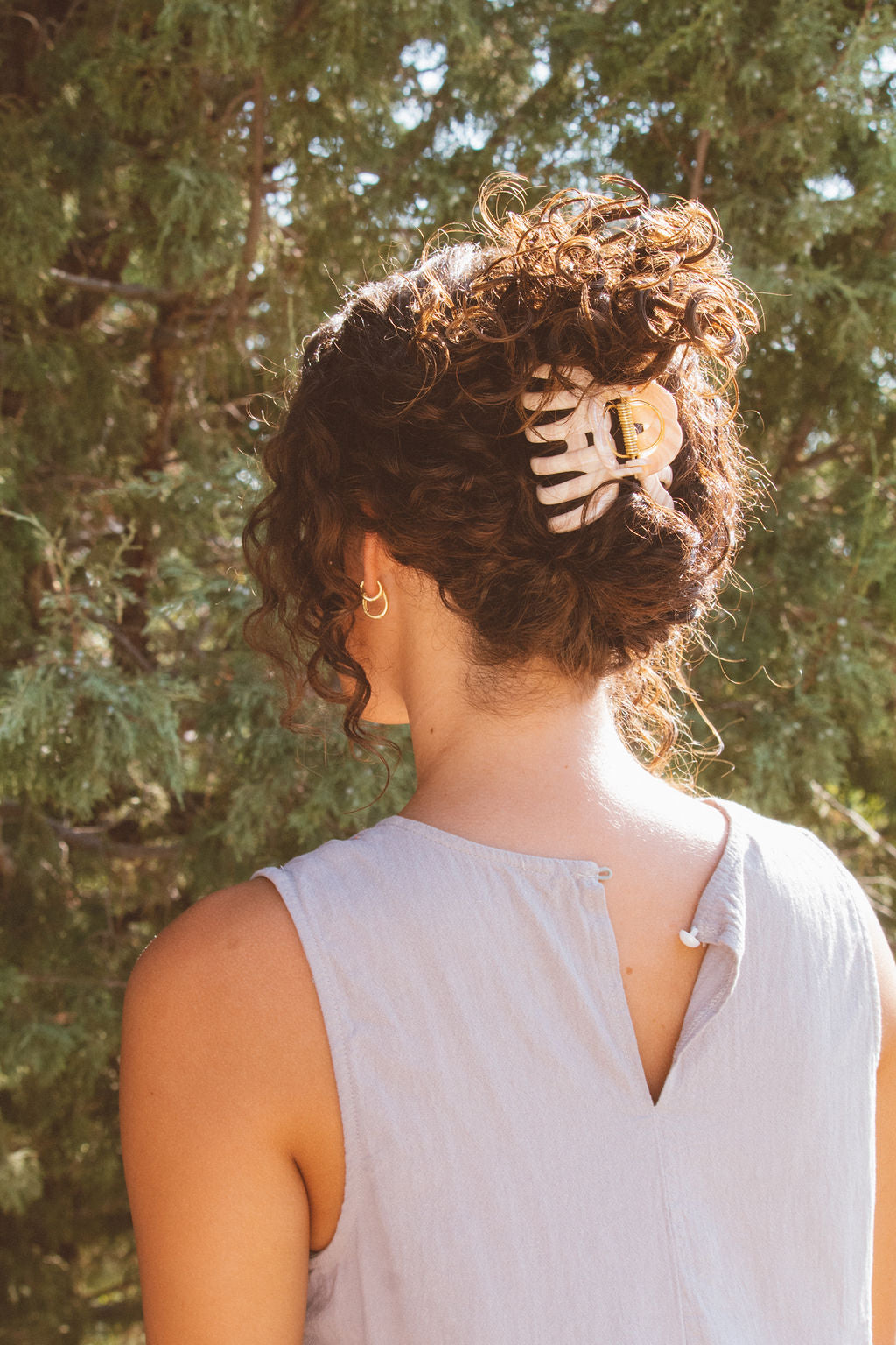 Creamy Latte Claw Clip