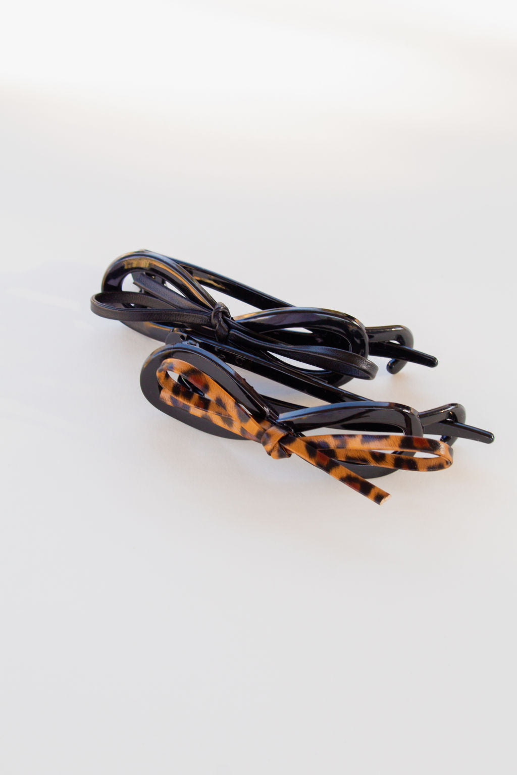 Infinity Bow Chignon Pin