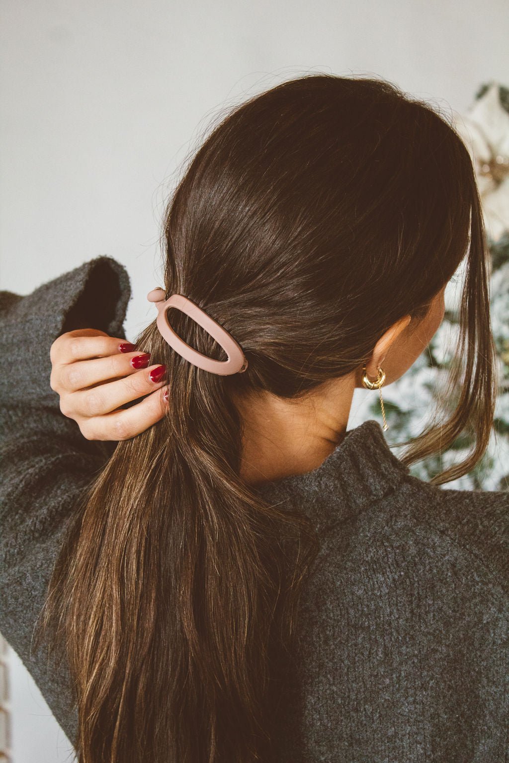 Cutout Ponytail Cuff
