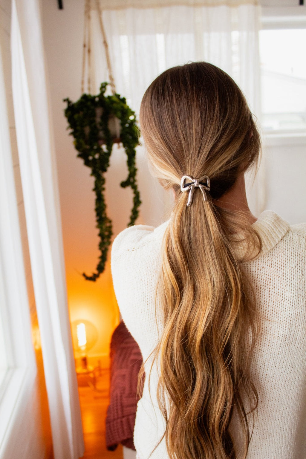 Gilded Bow Ponytail Cuff