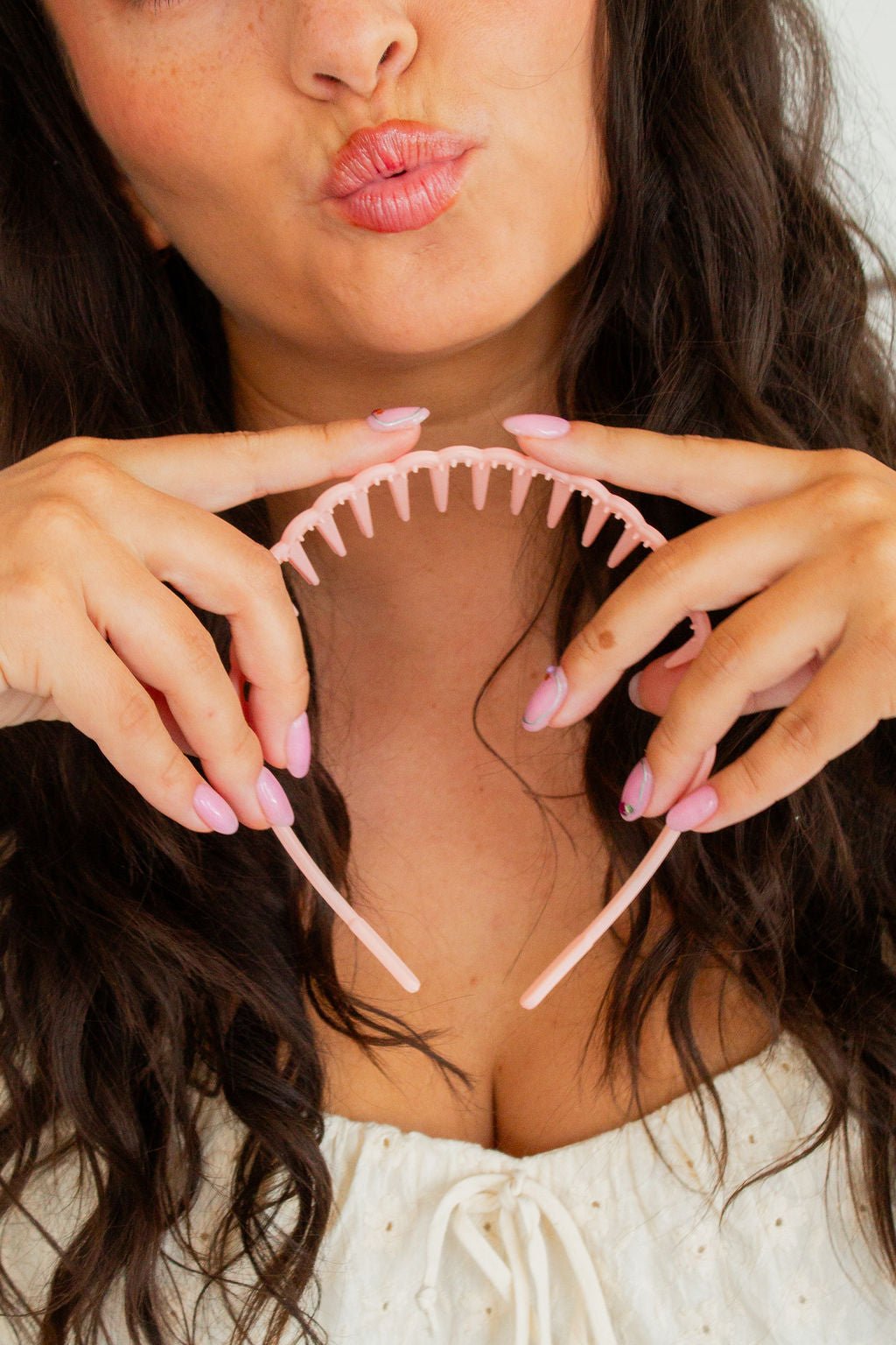 Wide Tooth Hard Headband